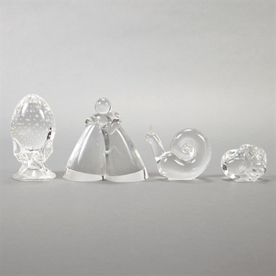 Lot 568 - Four Steuben Glass Paperweights Height of...