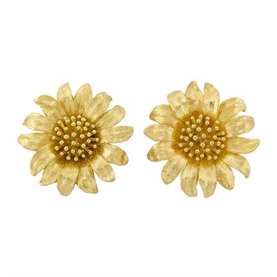 Lot 411 - Pair of Gold Flower Earclips, Robert Bielka