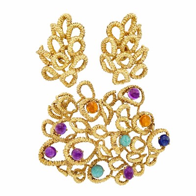 Lot 77 - Gold, Cabochon Amethyst and Citrine, Amazonite and Lapis Clip-Brooch and Pair of Gold Earclips