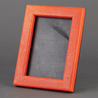 Lot 625 - Stingray Picture Frame Height overall 9 inches,...