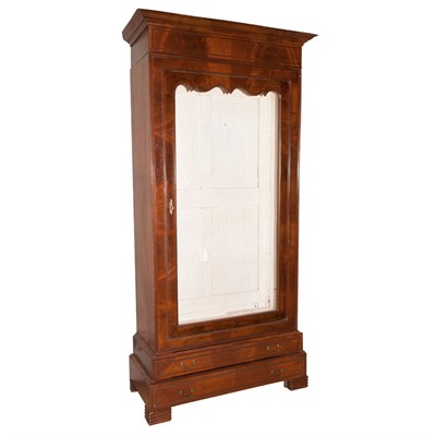 Lot 142 - French Provincial Style Mahogany Cabinet...