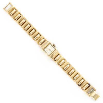 Lot 1137 - Lady's Gold Wristwatch, Catena