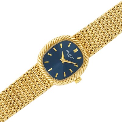 Lot 332 - Lady's Gold Wristwatch, Patek Philippe, Ref. 4461/1