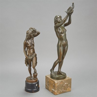 Lot 485 - Hungarian Art Deco Bronze Figure of a Female...