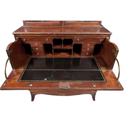Lot 346 - Estate / Collection: Property from the...
