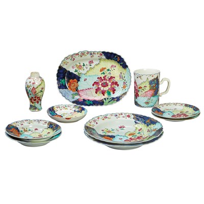 Lot 192 - Group of Chinese Export Porcelain Tobacco Leaf...