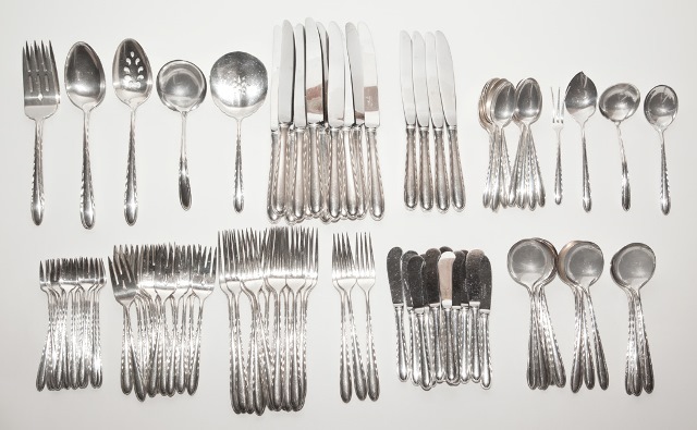 Lot 499 - Towle Sterling Silver Silver Flutes Pattern...