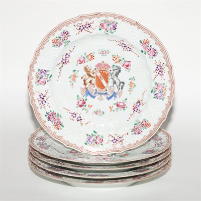 Lot 375 - Assembled Samson Porcelain Armorial Table...