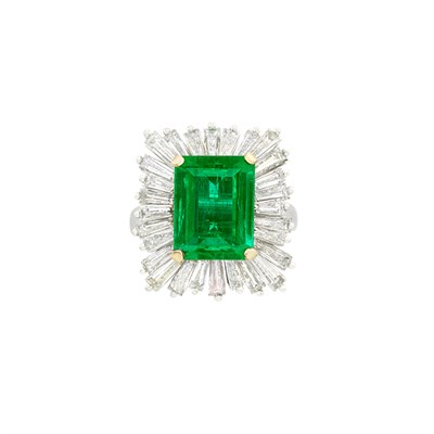 Lot 332 - Platinum, Gold, Emerald and Diamond Pendant-Ring