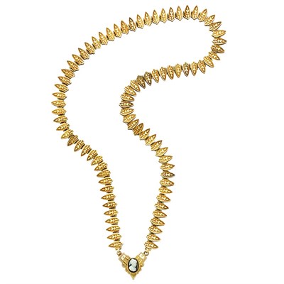 Lot 22 - Antique Low Karat Gold and Hardstone Cameo Necklace