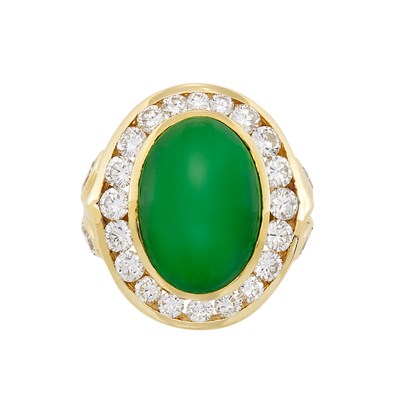 Lot 403 - Gold, Jade and Diamond Ring