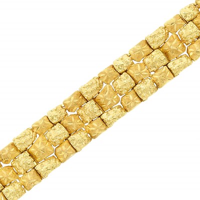 Lot 267 - Gold Bracelet