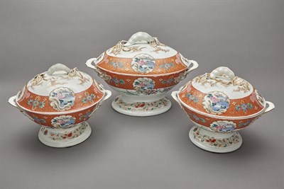 Lot 453 - Three Japanese Gilt and Enamel Decorated...