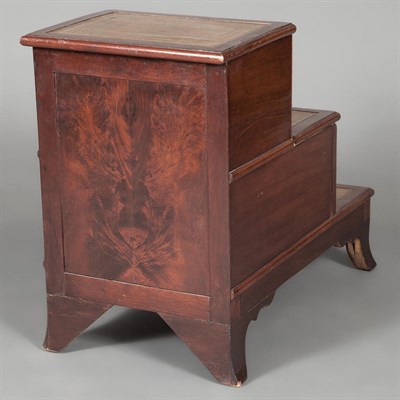 Lot 330 - George III Mahogany Bedsteps With three...