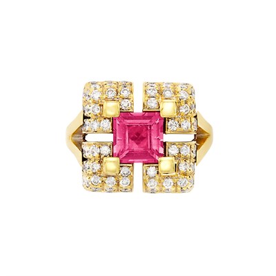 Lot 121 - Gold, Pink Tourmaline and Diamond Ring