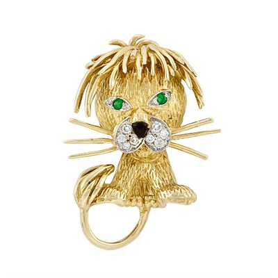 Lot 363 - Two-Color Gold, Emerald, Black Onyx and Diamond Lion Clip-Brooch, Van Cleef & Arpels