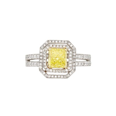 Lot 309 - Platinum, Gold, Fancy Yellow Diamond and Diamond Ring