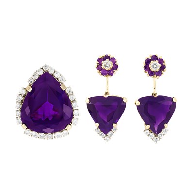 Lot 156 - Gold Amethyst and Diamond Ring and Pair of Pendant-Earclips