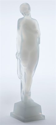 Lot 414 - Sabino Art Deco Style Molded Opalescent Glass...