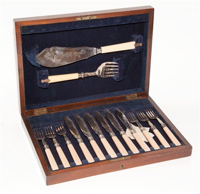 Lot 532 - Sheffield Silver Plated Fish Service...