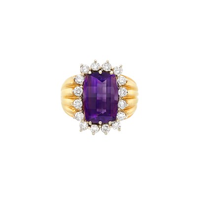 Lot 411 - Two-Color Gold, Amethyst and Diamond Ring