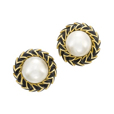 Lot 18 - Pair of Gold, Mabe Pearl and Black Enamel Earclips, David Webb