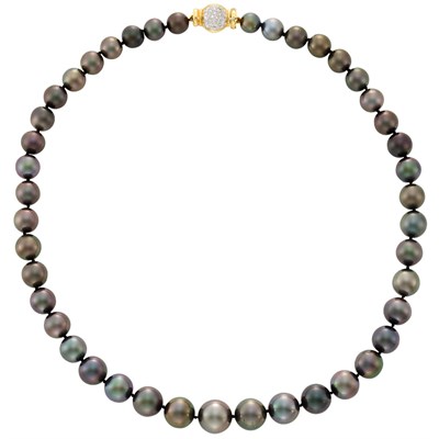 Lot 16 - Dark Gray Cultured Pearl Necklace with Two-Color Gold and Diamond Ball Clasp