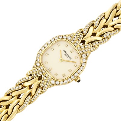 Lot 17 - Lady's Gold and Diamond 'La Flamme' Wristwatch, Patek Philippe, Ref. 4815/3