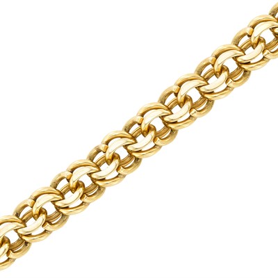 Lot 673 - Gold Curb Link Bracelet