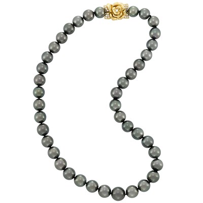 Lot 283 - Tahitian Black Cultured Pearl Necklace with Gold and Diamond Flower Clasp, Mikimoto