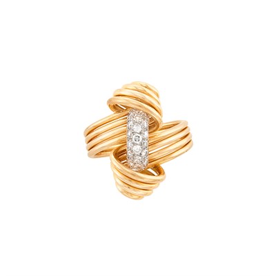 Lot 353 - Gold, Platinum and Diamond Knot Ring