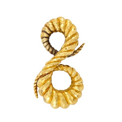 Lot 649 - Hammered Gold Clip-Brooch, David Webb