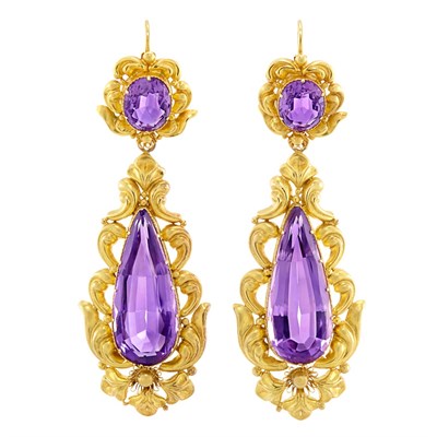 Lot 69 - Pair of Antique Gold and Amethyst Pendant-Earrings