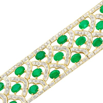 Lot 291 - Gold, Emerald and Diamond Bracelet