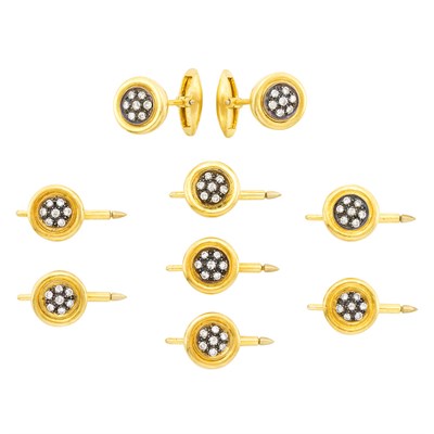 Lot 562 - Gold, Blackened Silver and Diamond Dress Set