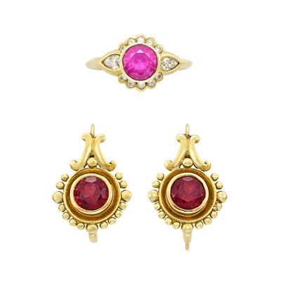 Lot 700 - Gold, Pink Sapphire and Diamond 'Gina' Ring and Pair of Garnet 'Stone Swing' Earrings, Helen Woodhull