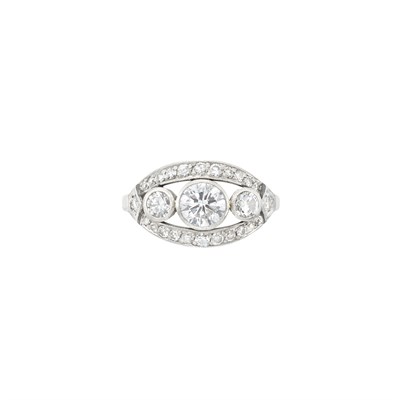 Lot 920 - Diamond Ring, 27 diamonds, center stone about...