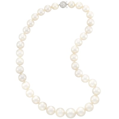 Lot 298 - South Sea Cultured Pearl Necklace with White Gold and Diamond Ball Clasp