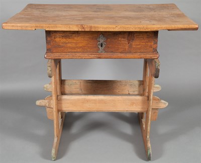 Lot 619 - Continental Maple and Pine Table The hinged...