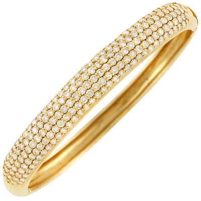 Lot 161 - Gold and Diamond Bangle Bracelet