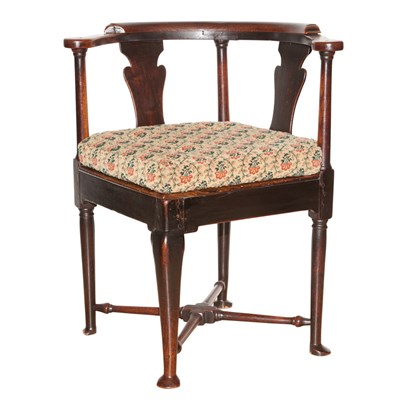 Lot 355 - Georgian Style Oak Corner Chair