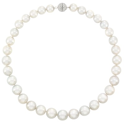 Lot 225 - South Sea Cultured Pearl Necklace with Simulated Diamond Ball Clasp