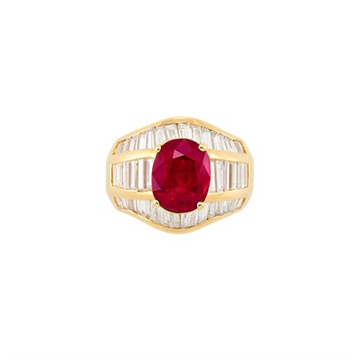 Lot 34 - Gold, Ruby and Diamond Ring