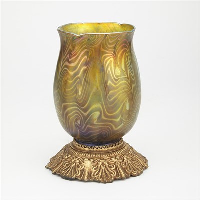 Lot 221 - Attributed to Tiffany Studios American,...