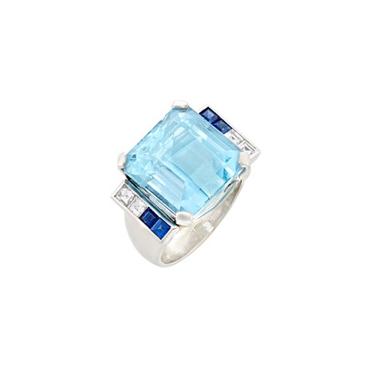 Lot 452 - White Gold, Aquamarine, Diamond and Sapphire Ring
