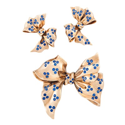 Lot 360 - Pair of Retro Rose Gold and Sapphire Bow Earclips and Brooch