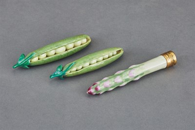 Lot 183 - Chelsea Gilt-Metal Mounted Asparagus-Form Etui...