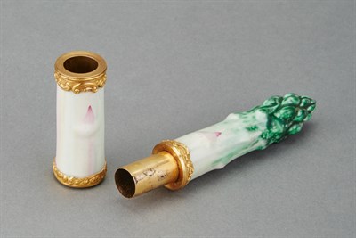 Lot 184 - Chelsea Gold Mounted Porcelain Asparagus-Form...