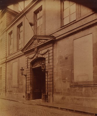 Lot 486 - ATGET, EUGENE (1857-1927) Hôtel Lefrettier St....