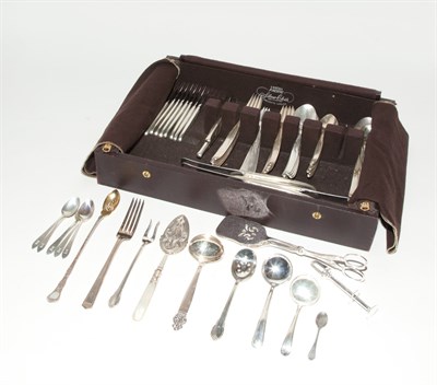 Lot 401 - Towle Sterling Silver Southwind Pattern...